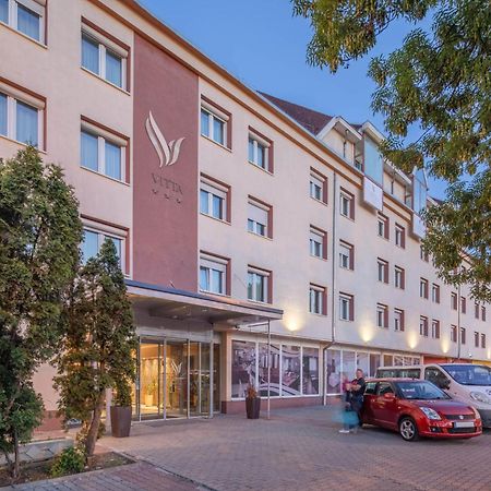 Vitta Hotel Superior Budapest Exterior foto
