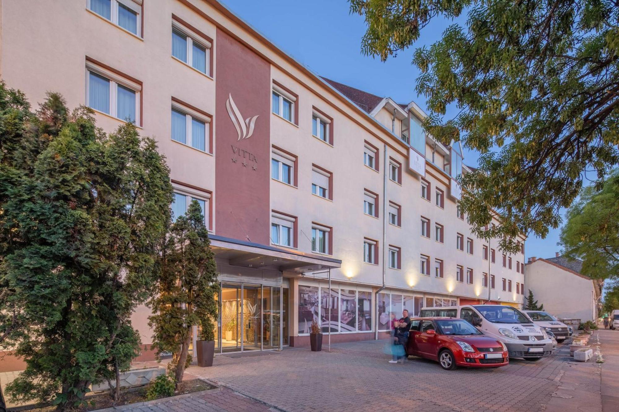 Vitta Hotel Superior Budapest Exterior foto